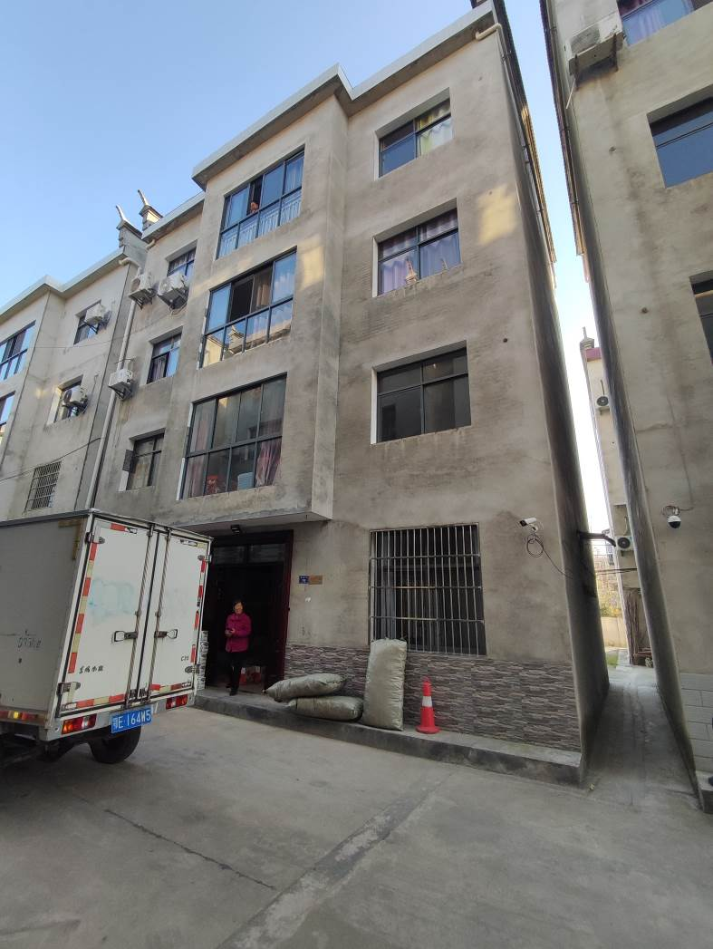 湖北省宜昌市某居民住宅房屋190号安全性鉴定 中政建研